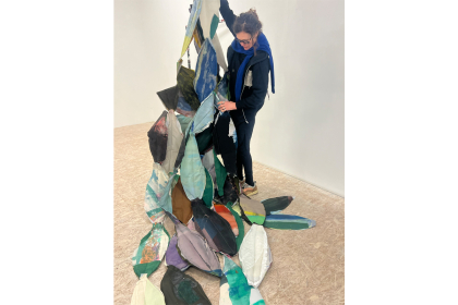 Portrait Hilde Overbergh in her atelier