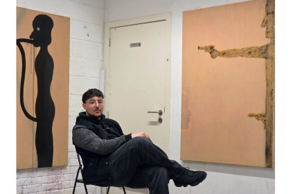 Corentin Descamps (°1997, Namur), lives and works in Brussels